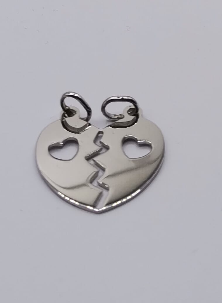 Due Collane Con Ciondolo CUORE Divisibile